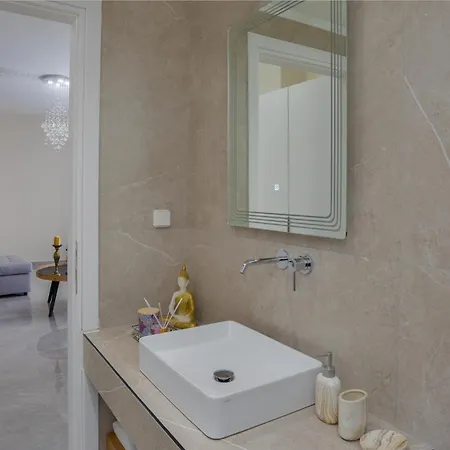 Appartamento Marquise Residences By Estia *